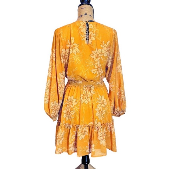 Flying Tomato Belted Dress Size Small - Picture 3 of 4